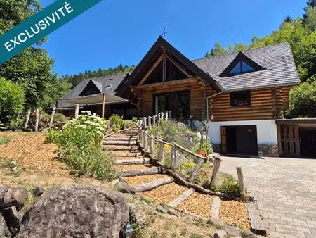 laissez-vous séduire par le charme unique de ce magnifique chalet en rondins situé à wegsc