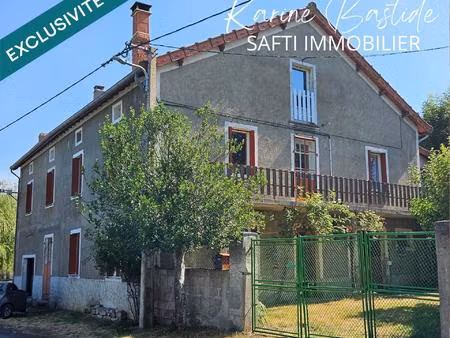 maison de caractère aux beaux volumes avec studio indépendant