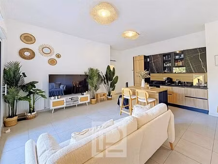 dans une résidence de 2023 - emplacement idéal pour le quotidien - 4 pièces avec jardin