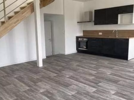 location appartement 3 pièces à plougoumelen (56400) : à louer 3 pièces / 52m² plougoumele