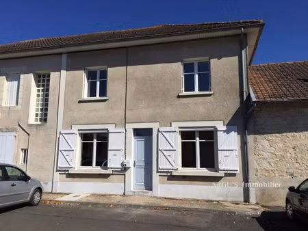 maison 3 pièces 43 m² à louer chaunay 86510 ? | era immobilier