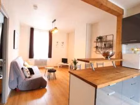 location appartement 2 pièces meublé au havre (76600) : à louer 2 pièces meublé / 47m² le 