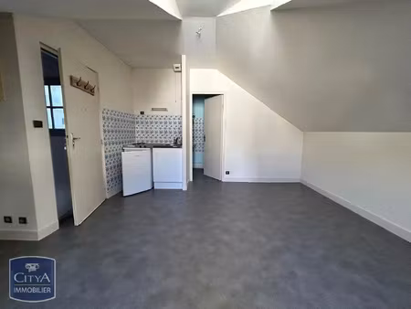 appartement à louer 1 pièce 14.66 m² - blois (41) - 305€
