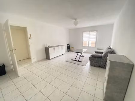 appartement 2 pièces 44 m² à louer saint-quentin 02100 ? | era immobilier