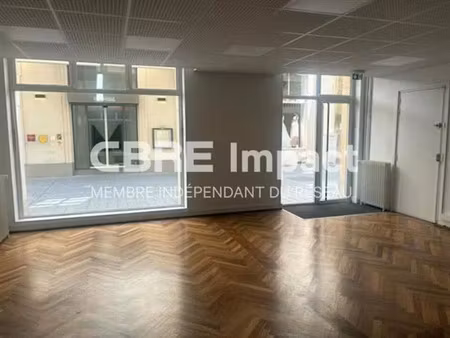 vente commerce reims 640 m²