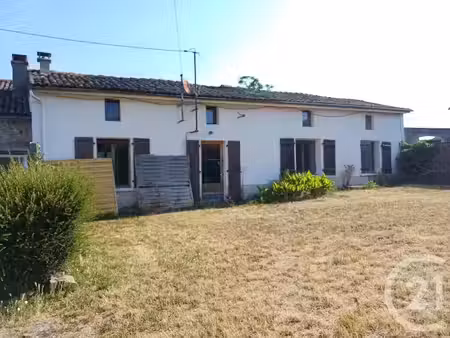vente maison 6 pièces 104 m² à sauzé-entre-bois (79190)  70 000 €