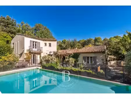 roquefort-les-pins - au calme - 3 chambres - piscine
