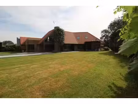 maison de prestige de 232 m2 en vente avelin  hauts-de-france