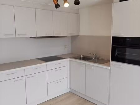 appartement te huur in houthalen-helchteren met 1 slaapkamer