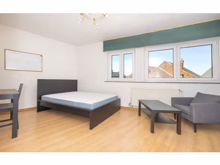 appartement te huur in waterloo met 1 slaapkamer
