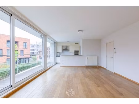 appartement te huur in sint-niklaas met 2 slaapkamers