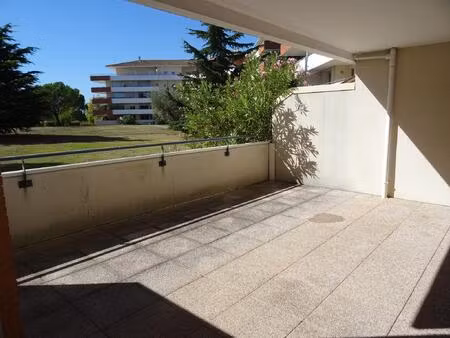 location appartement 2 pièces 44m² seilh 31840