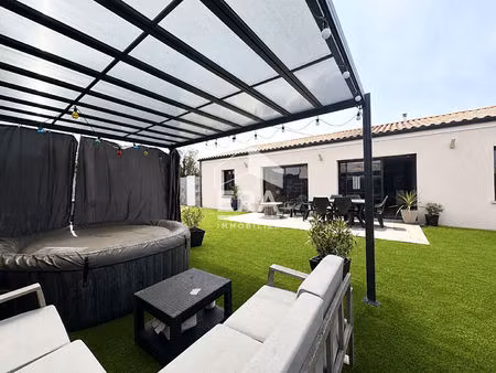 maison 5 pièces 122 m² à vendre / acheter surgères 17700 ? | era immobilier