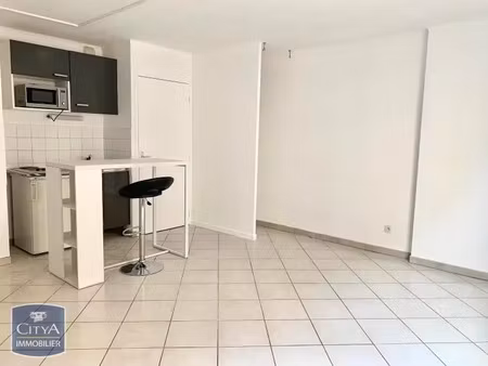 appartement à louer 1 pièce 29.65 m² - lyon 7e arrondissement (69007) - 591€
