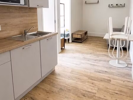 location appartement 1 pièce 23m² clermont ferrand 63000