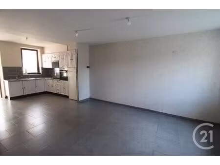 location maison 5 pièces 89m² gannat 03800
