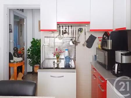 location appartement 4 pièces 94m² gannat 03800