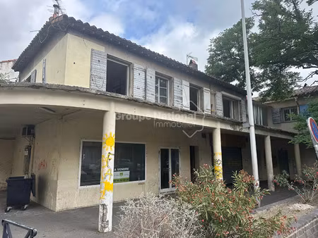 vente immeuble 140 m² arles (13200)