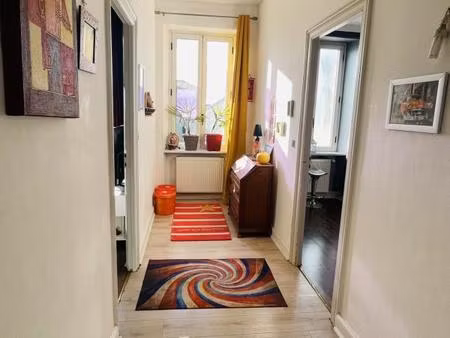 appartement t4 dans petit immeuble centre ville de castelnaudary