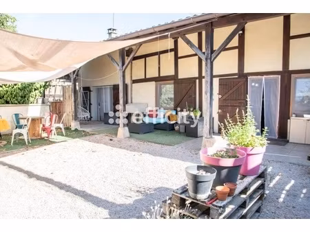 maison 7 pièces - 138 m²