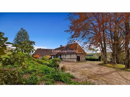 jolie longère augeronne sur 1.25 hectare arboré
