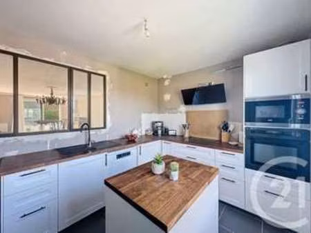 vente maison à saint-isle (53940) : à vendre / 90m² saint-isle