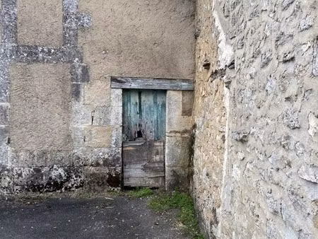 mornac. ancienne maison de 40 m² à réhabiliter