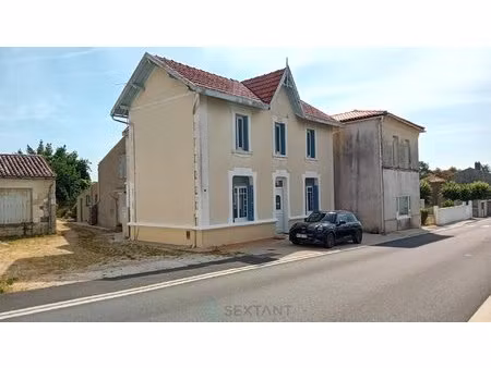 maison de village