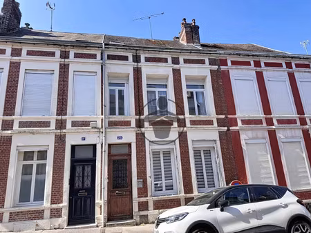 vente immeuble 5 pièces 140 m2 à saint-quentin