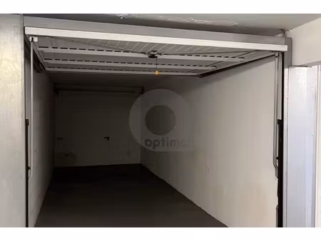 annonce parking/garage à louer
