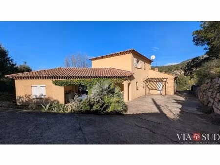 arrière pays  belle villa languedocienne avec studio indépendant