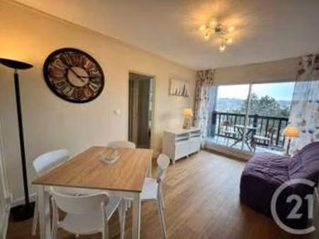 location appartement 2 pièces meublé à villers-sur-mer (14640) : à louer 2 pièces meublé /