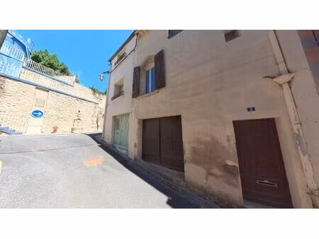 charmante maison de village avec cour projet de rénovation au coeur de nézignan-l'évêque