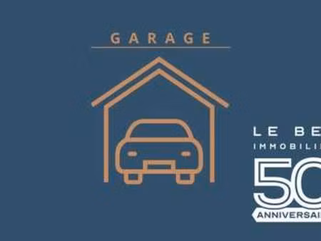 location garage box et parking à vannes (56000) : à louer / 15m² vannes