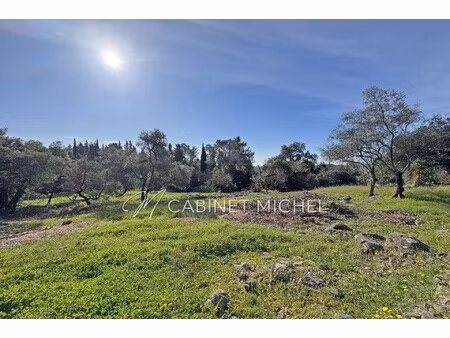 achat terrain 3 240m² roquefort les pins 06330