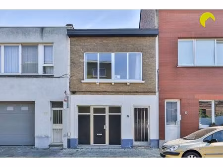 huis te koop in berchem met 1 slaapkamer
