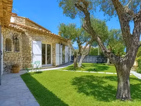maison de prestige de 180 m2 en vente tanneron  provence-alpes-côte d'azur