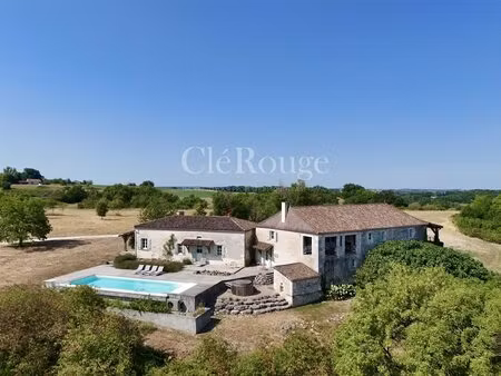 proche d'eymet – ancien domaine du xve siècle avec maison d'amis  piscine à débordement et