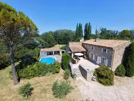  maison 6 chambres  piscine  parc de 5 000 m² & garage de 83 m²