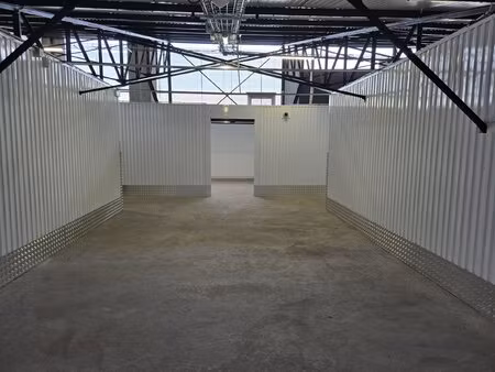 ensemble de 18 box de stockage aux arnavayx