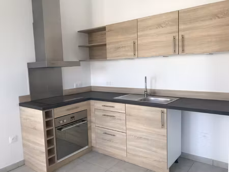 location appartement 3 pièces 76m² bezannes 51430