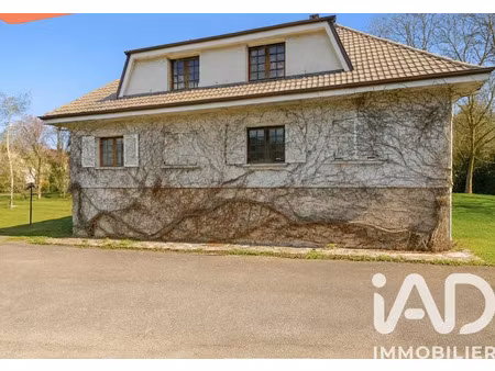 vente maison 7 pièces 310 m² à velaine-en-haye (54840)  270 000 €