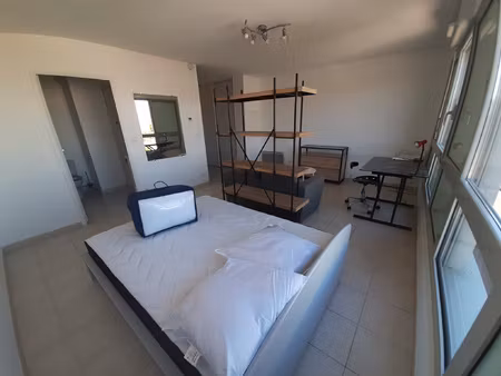 quartier ruban bleu  beau t1 meublé d'une superficie de 33 m
