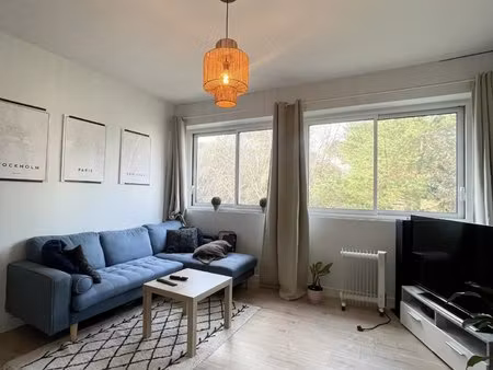 a louer - studio - quai de versailles