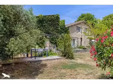 vente maison 6 pièces 250 m² à les salles-de-castillon (33350)  279 000 €