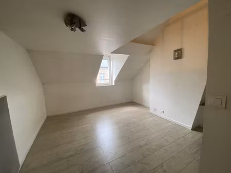 location appartement 1 pièce 17m² amiens 80000