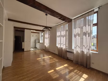 location appartement 3 pièces 57m²