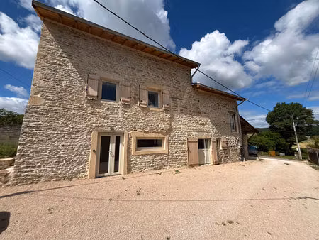 maison en pierre rénovée