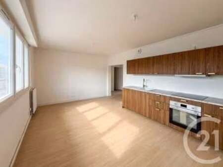vente appartement 4 pièces aux sables-d'olonne (85100) : à vendre 4 pièces / 67m² les sabl
