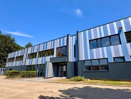 location bureaux 195 m²